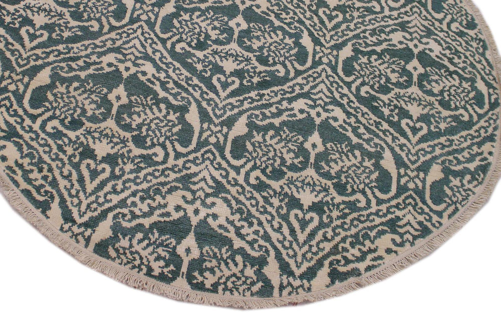 A10456, 6 1"x 6 1",Traditional ,6x6,Green,IVORY,Hand-knotted ,Pakistan ,Wool&silk ,Round ,652671191886