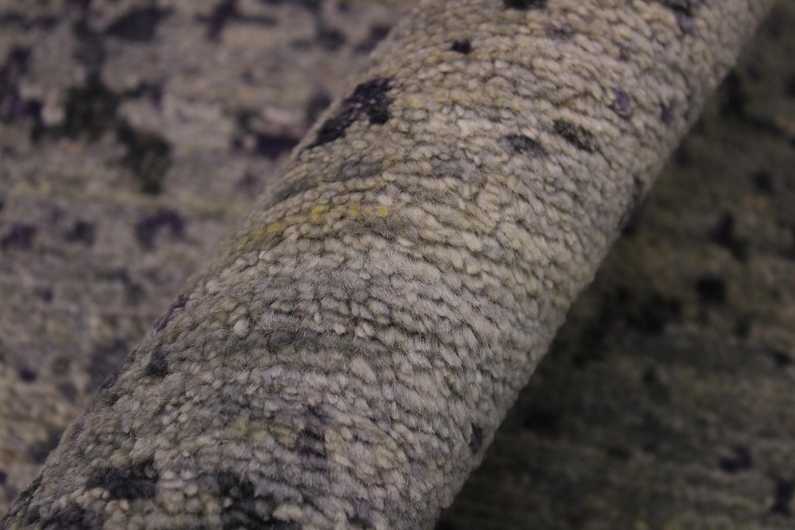 A11715 711"x 8 0"Modern                        8x8GreyGREENHand-knotted                  Pakistan   Wool&silk  Round      652671214585