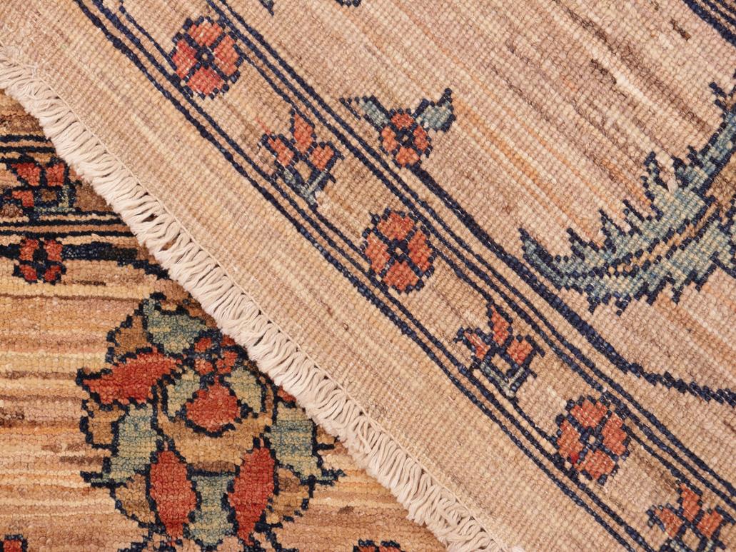 Shabby Chic Gabbeh Raye Beige/Rust Wool Rug - 6'3'' x 9'0''