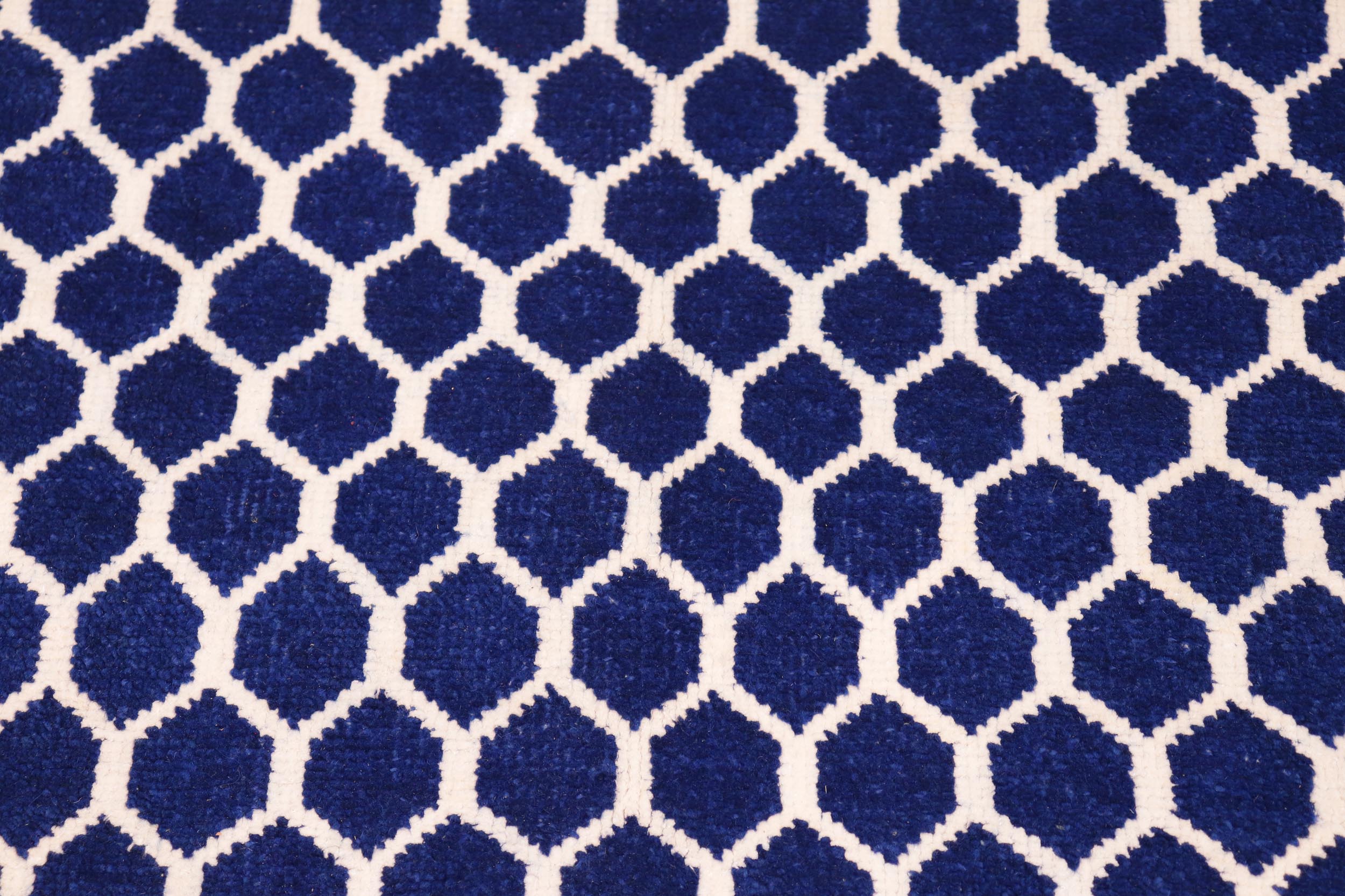 handmade Modern Modern Blue Ivory Hand Knotted RECTANGLE WOOL&VISCOU area rug 6' x 9'