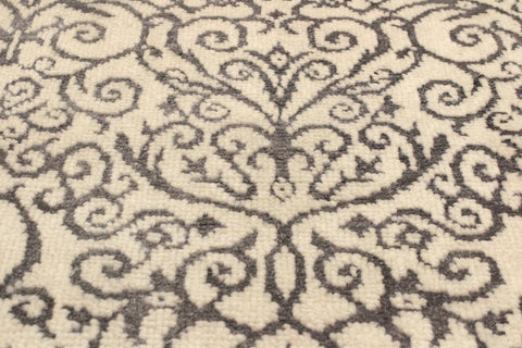 handmade Transitional Cryena Ivory Gray Hand Knotted RECTANGLE WOOL&SILK area rug 5' x 7'