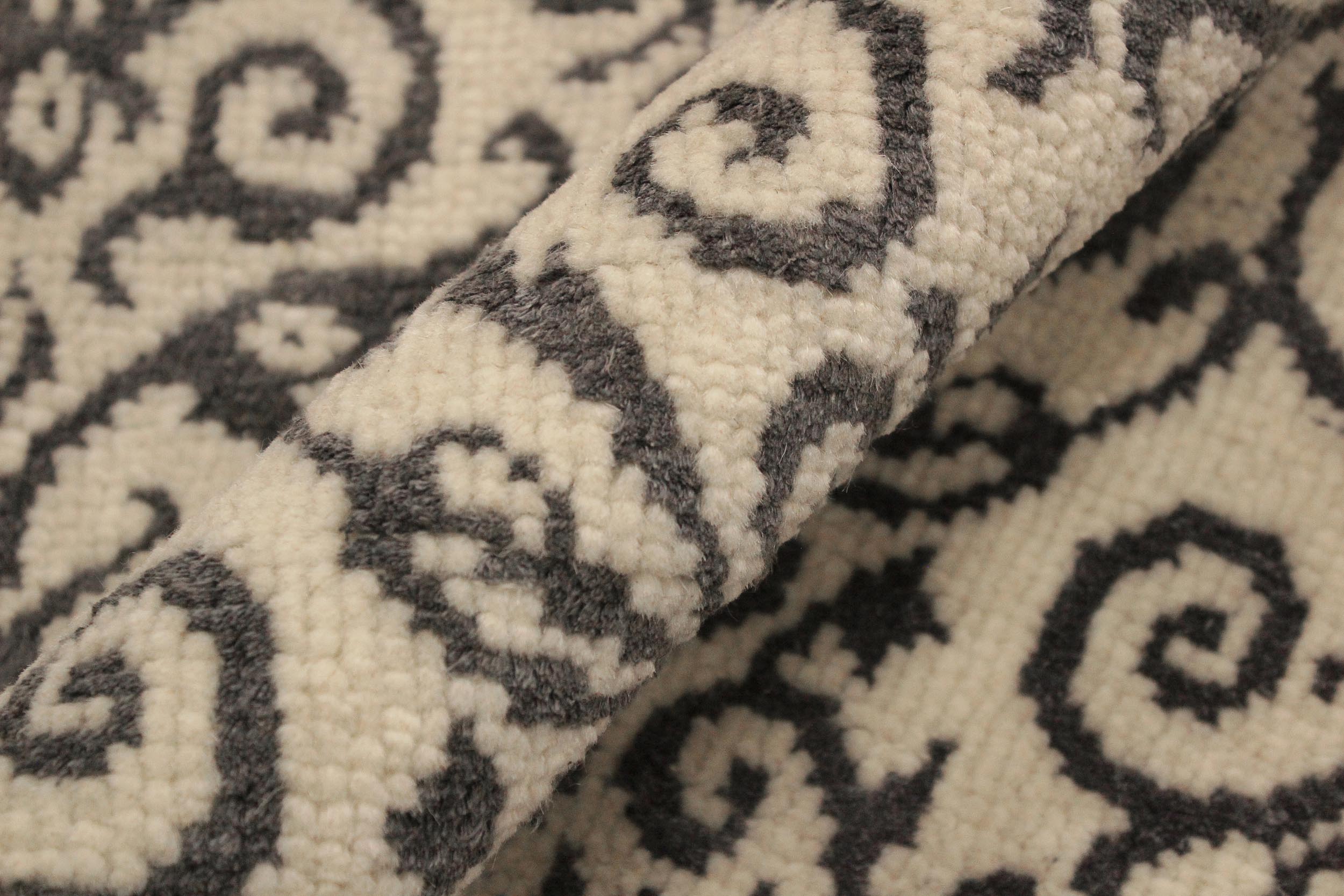 handmade Transitional Cryena Ivory Gray Hand Knotted RECTANGLE WOOL&SILK area rug 5' x 7'
