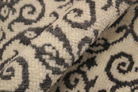 handmade Transitional Cryena Ivory Gray Hand Knotted RECTANGLE WOOL&SILK area rug 5' x 7'