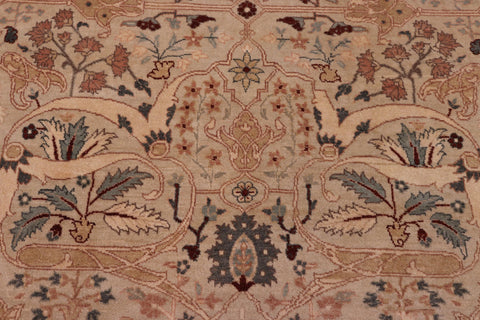 handmade Traditional  Lt. Tan Lt. Green Hand Knotted RECTANGLE 100% WOOL area rug 8' x 10'