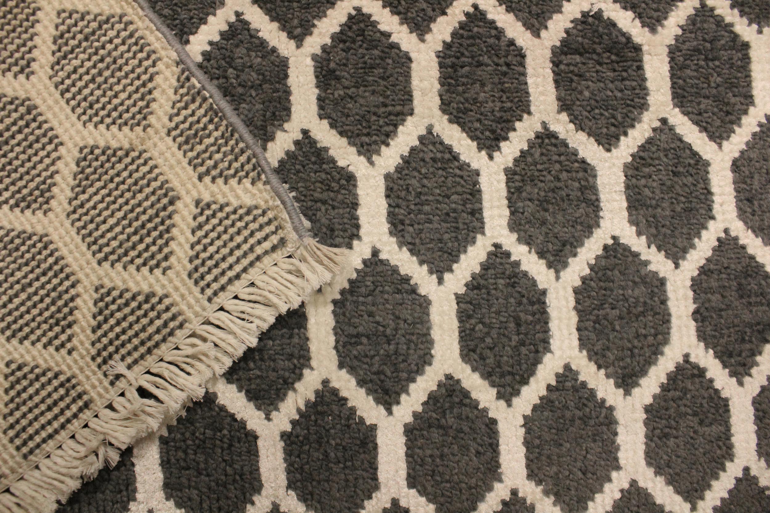 handmade Modern Ailsa Gray Ivory Hand Knotted RECTANGLE WOOL&VISCOU area rug 4' x 6'