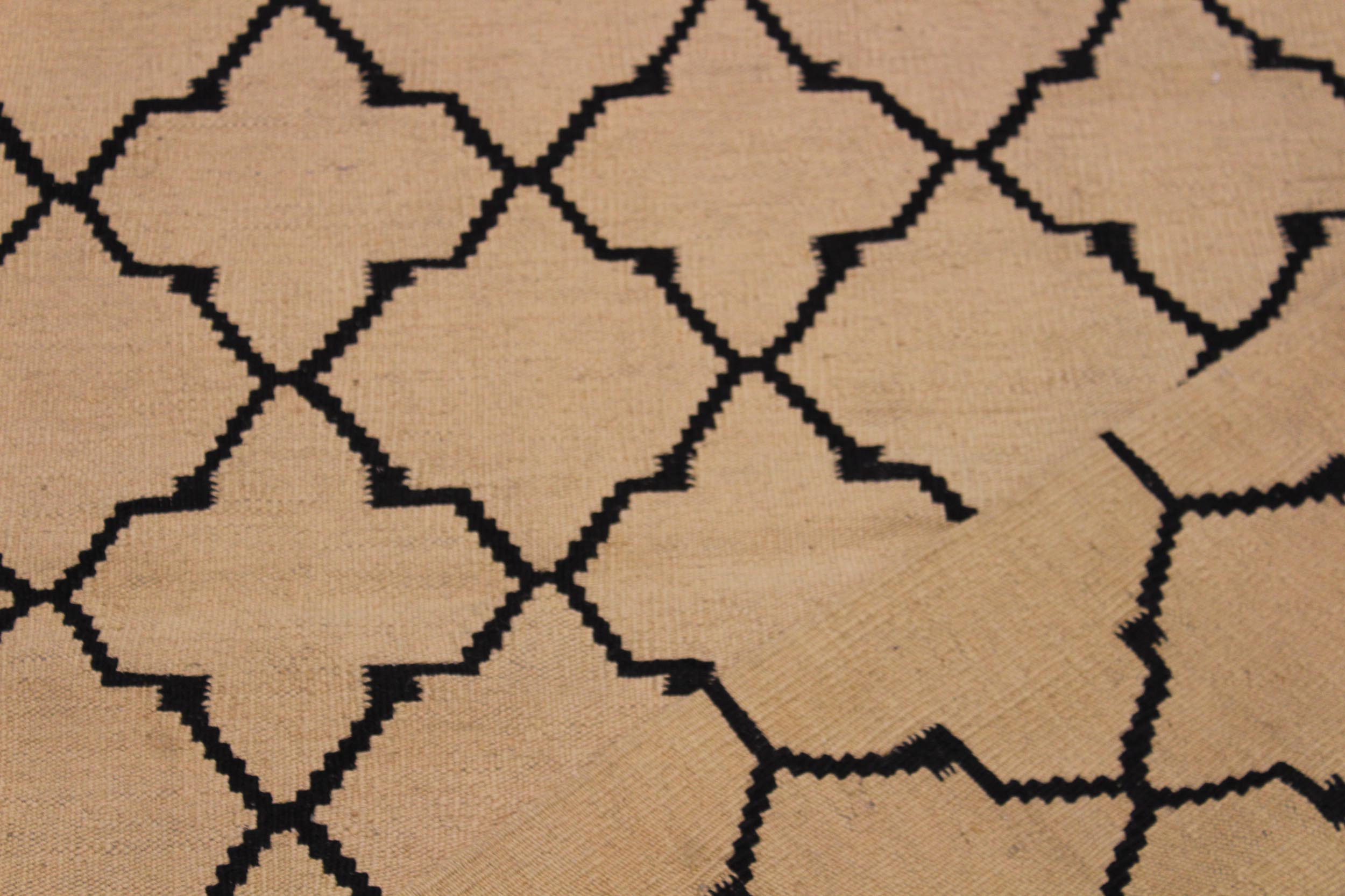 handmade Modern Kilim Beige Black Hand-Woven RECTANGLE 100% WOOL area rug 4 x 6