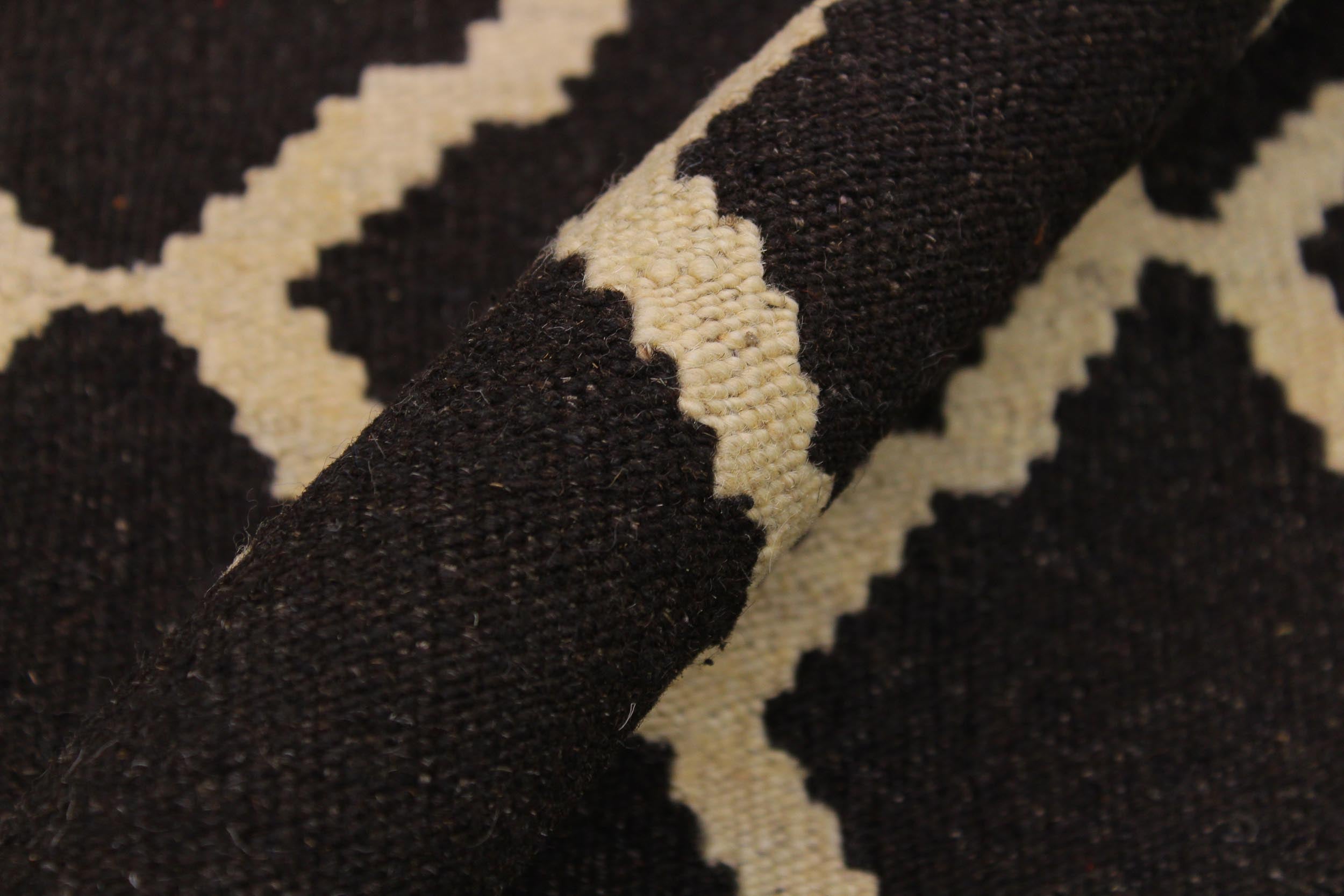 handmade Modern Kilim Black Ivory Hand-Woven RECTANGLE 100% WOOL area rug 7 x 10