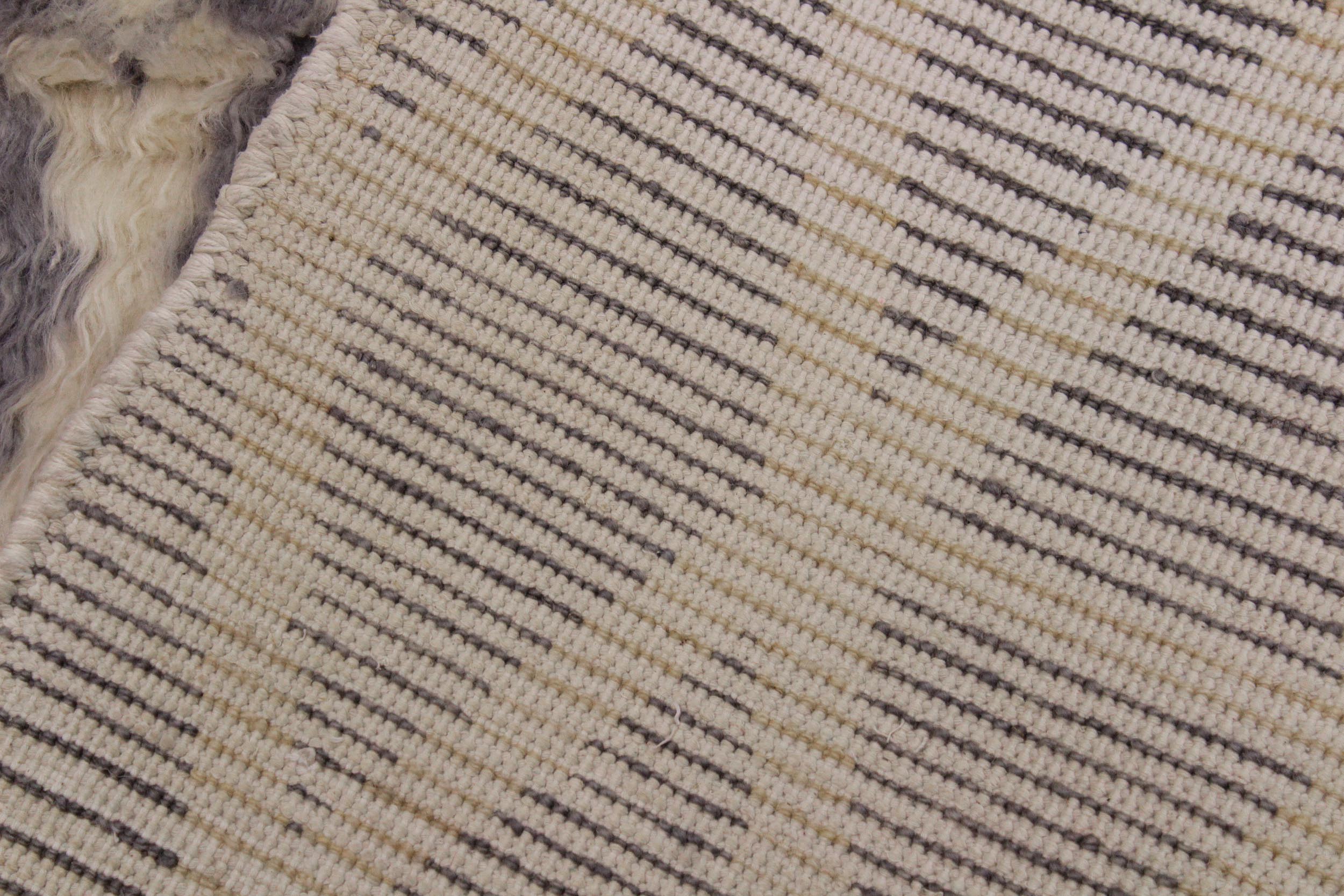 handmade Geometric Moroccan Ivory Grey Hand Knotted RECTANGLE 100% WOOL area rug 4' x 6'