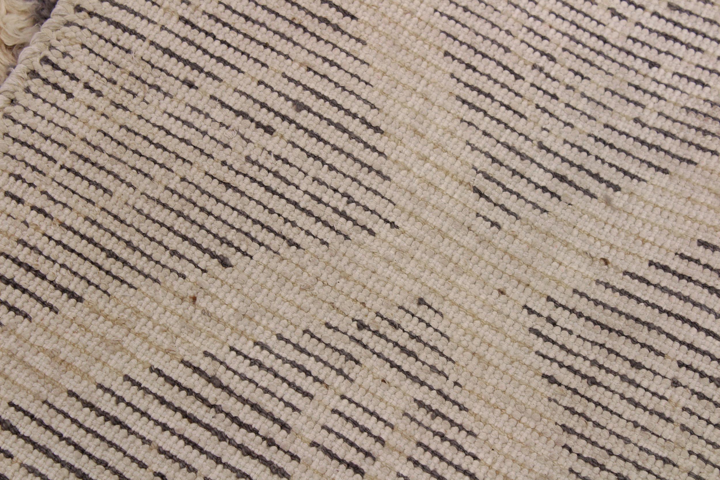 handmade Geometric Moroccan Grey Ivory Hand Knotted RECTANGLE 100% WOOL area rug 5' x 8'
