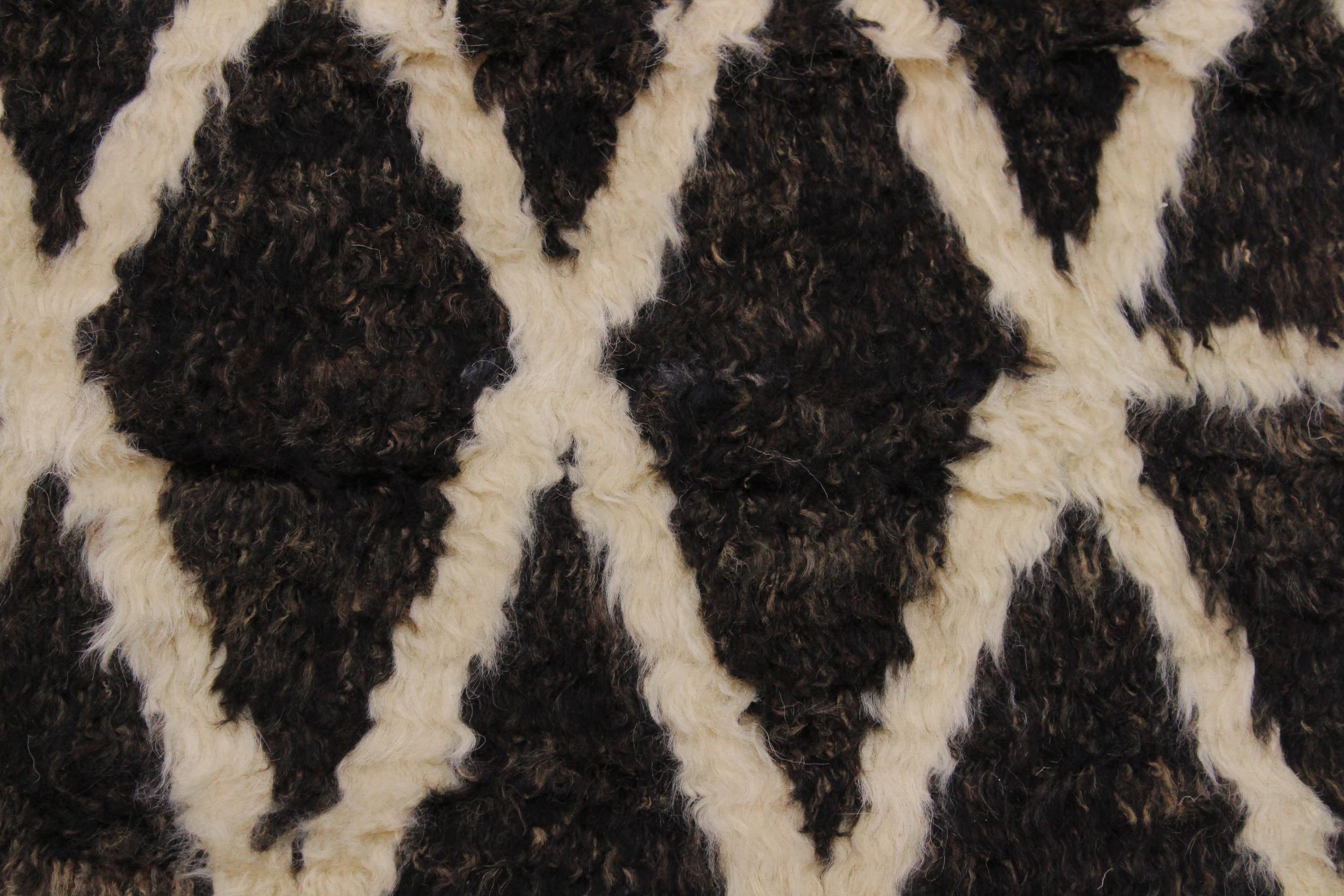 handmade Geometric Moroccan Dark Brown Ivory Hand Knotted RECTANGLE 100% WOOL area rug 4' x 6'