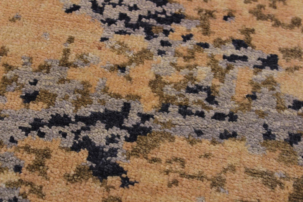 A11874 711"x 8 1"Modern                        8x8TaupeGREYHand-knotted                  Pakistan   100% Wool  Round      652671216077