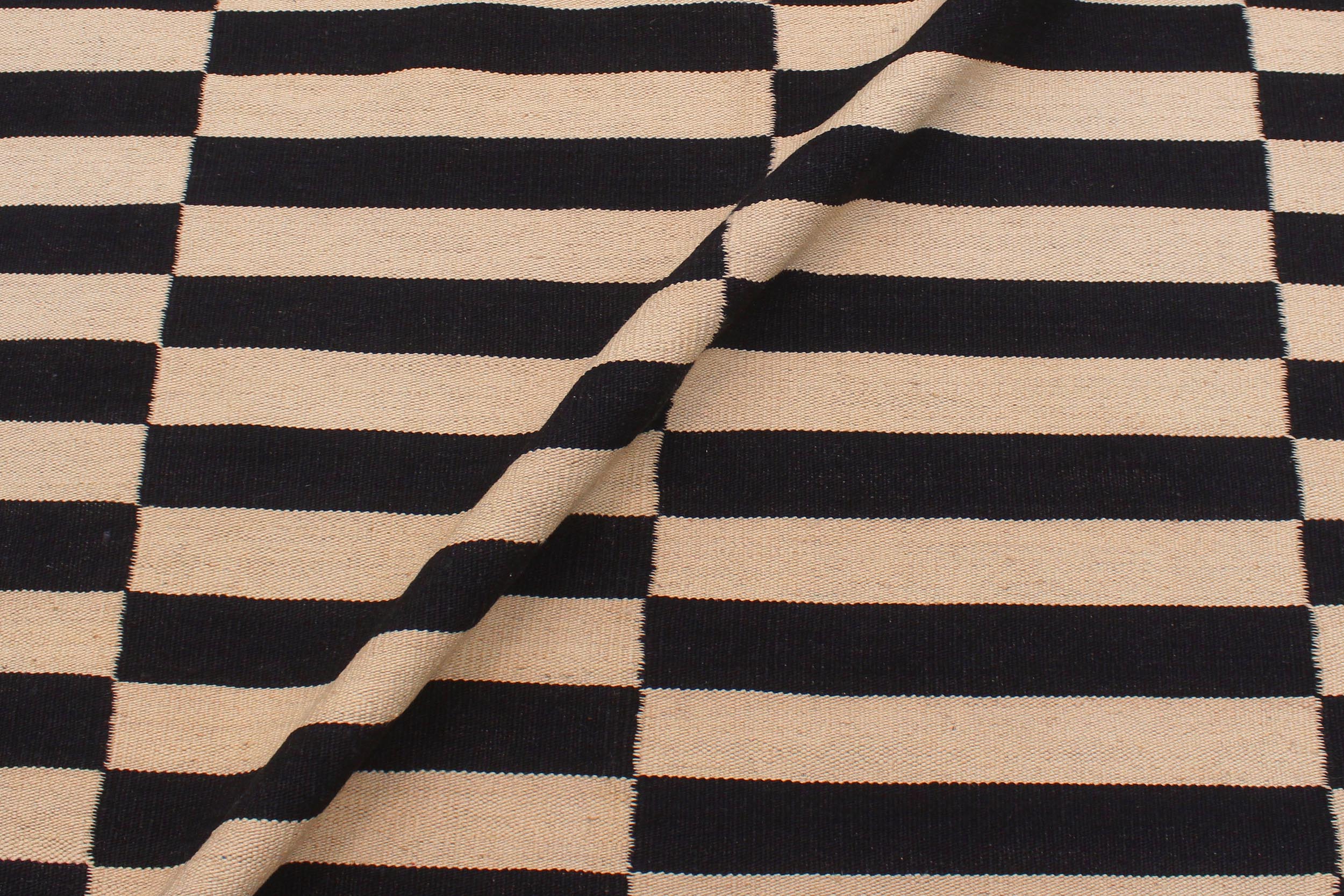 handmade Modern Kilim Beige Black Hand-Woven RECTANGLE 100% WOOL area rug 6 x 8