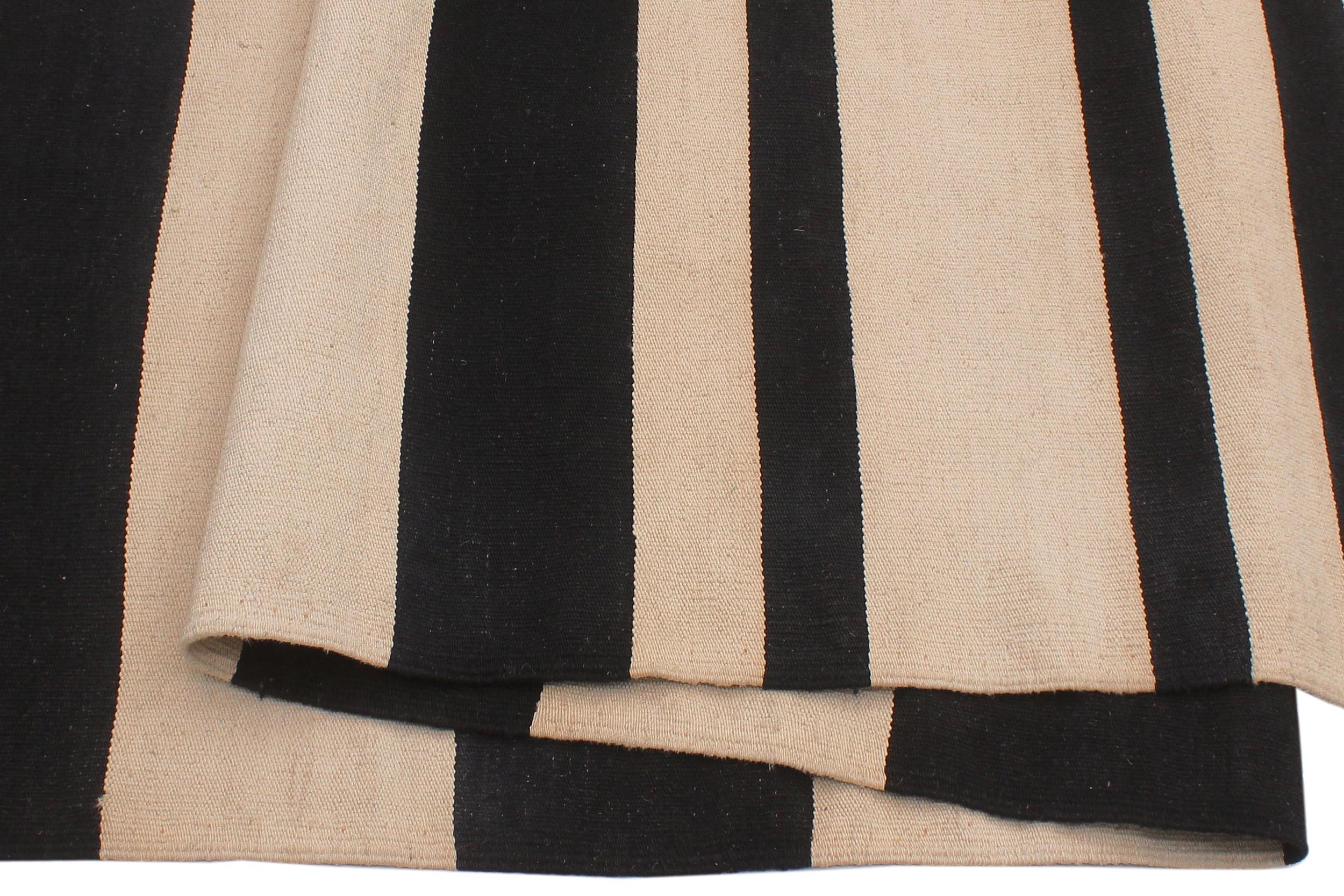 handmade Modern Kilim Ivory Black Hand-Woven RECTANGLE 100% WOOL area rug 6 x 8