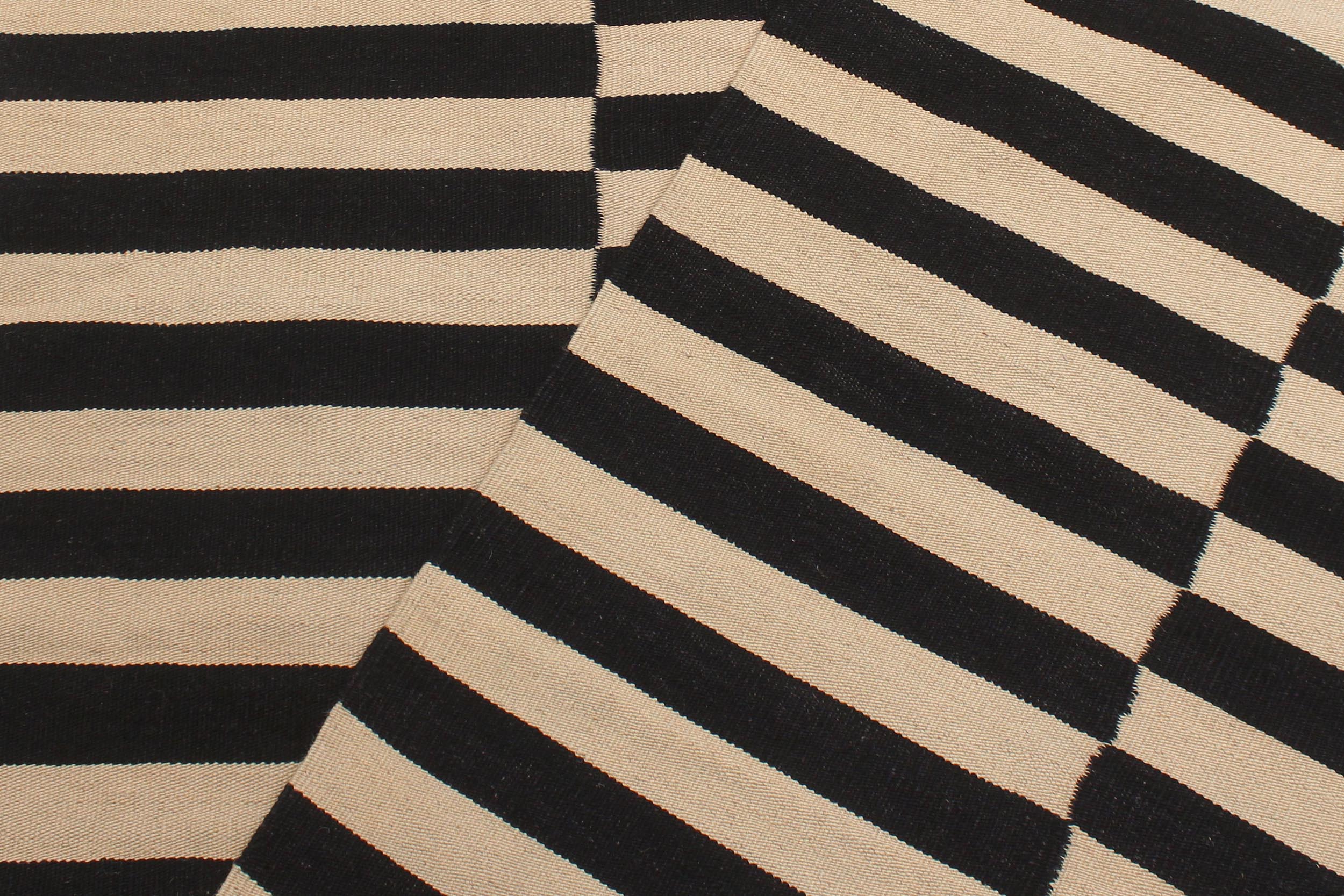 handmade Modern Kilim Beige Black Hand-Woven RECTANGLE 100% WOOL area rug 6 x 8