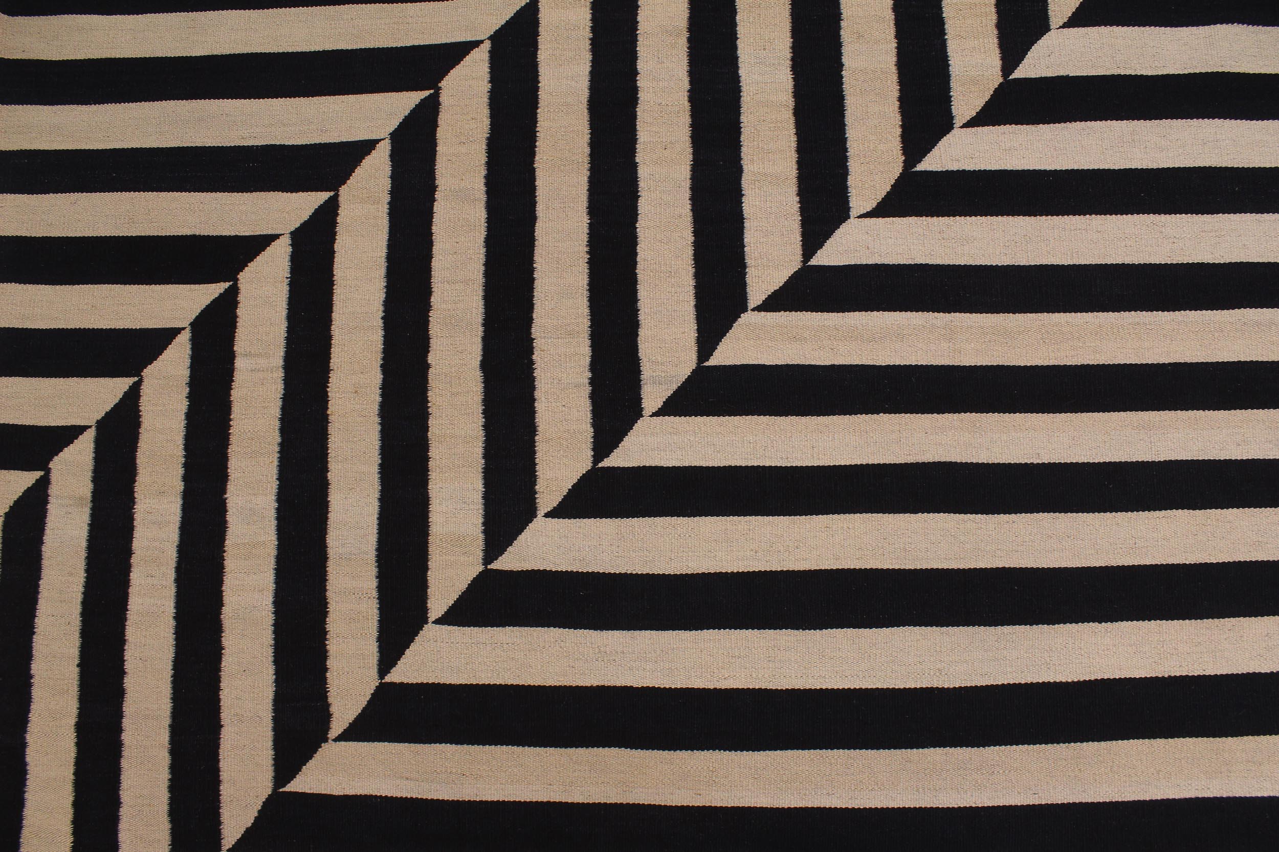 handmade Modern Kilim Beige Black Hand-Woven RECTANGLE 100% WOOL area rug 8 x 10