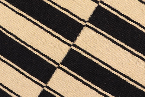 handmade Modern Kilim Beige Black Hand-Woven RECTANGLE 100% WOOL area rug 6 x 8