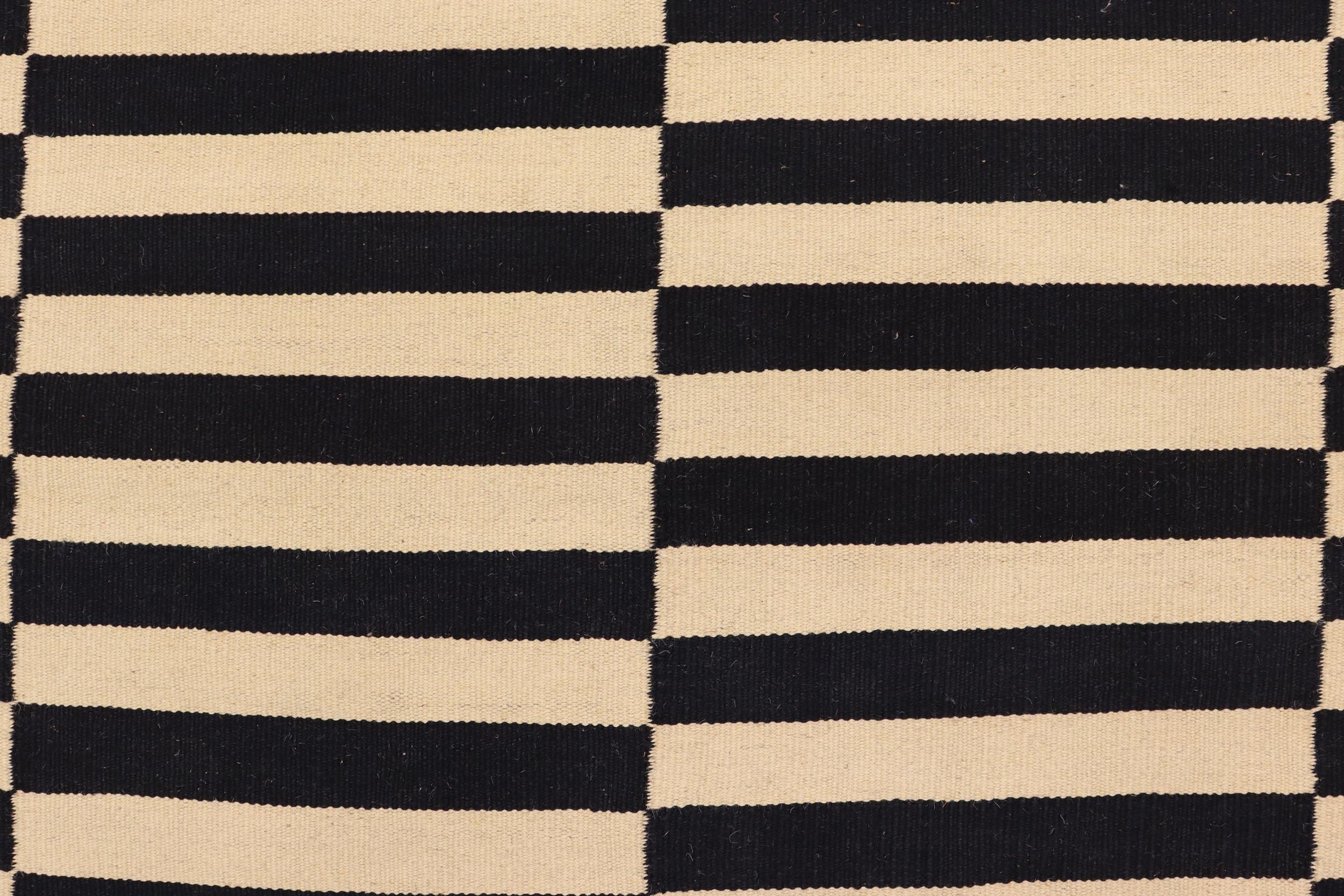 handmade Modern Kilim Beige Black Hand-Woven RECTANGLE 100% WOOL area rug 5 x 8