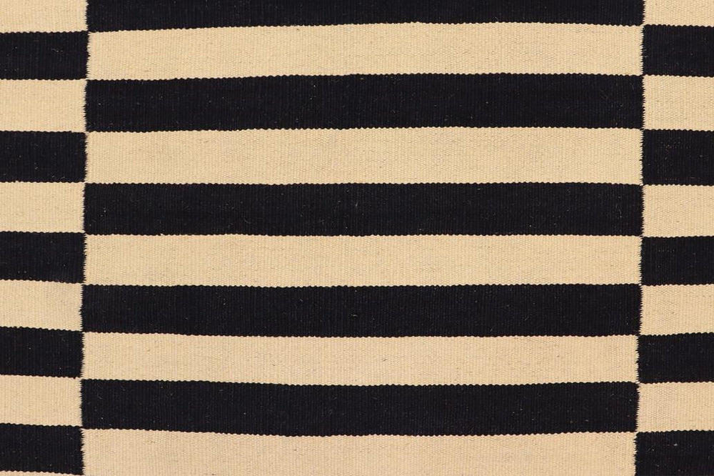 Flat Weave Kilim Antique Navaho Vintage handmade Modern Kilim Beige Black Hand-Woven Rectangle 100% Wool Area Rug 5x8 