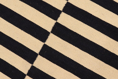 handmade Modern Kilim Beige Black Hand-Woven RECTANGLE 100% WOOL area rug 5 x 8