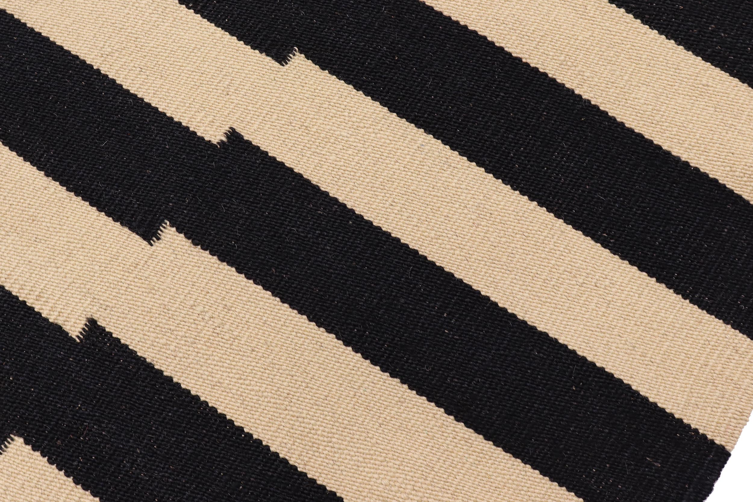 handmade Modern Kilim Beige Black Hand-Woven RECTANGLE 100% WOOL area rug 7 x 11
