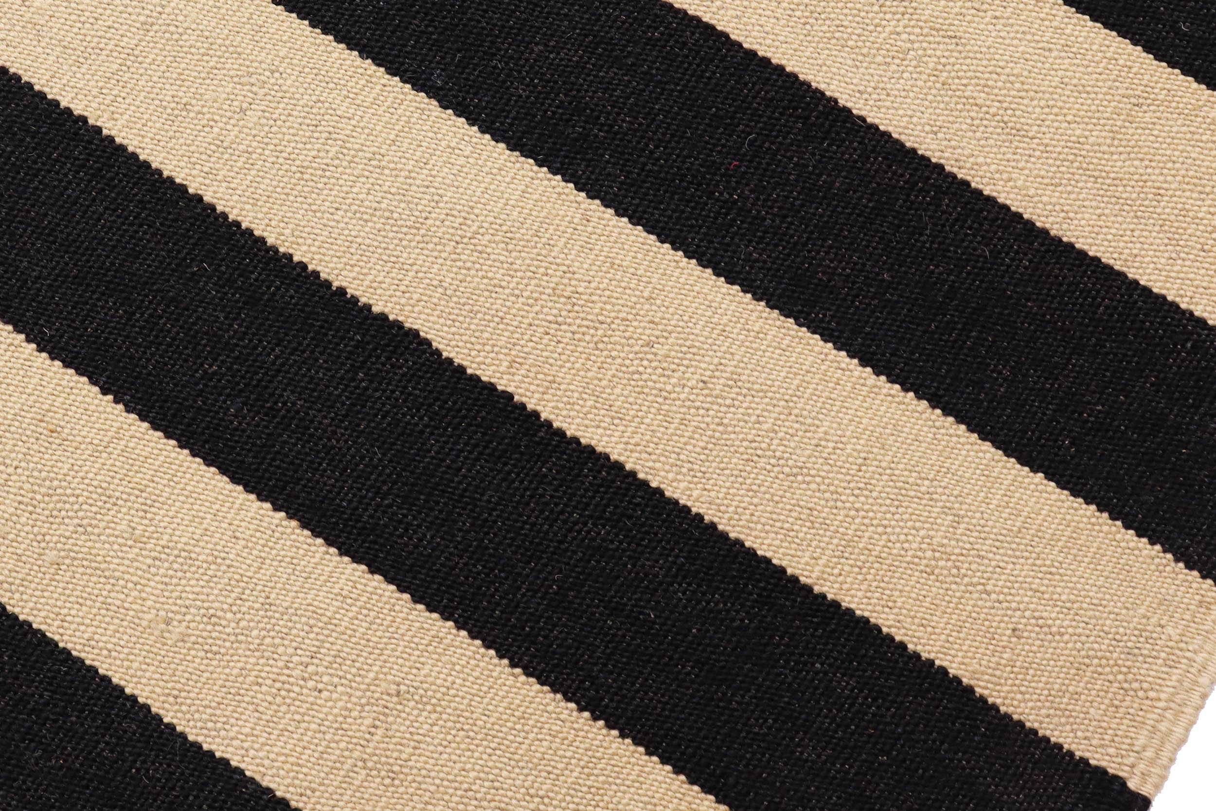 handmade Modern Kilim Beige Black Hand-Woven RECTANGLE 100% WOOL area rug 8 x 10