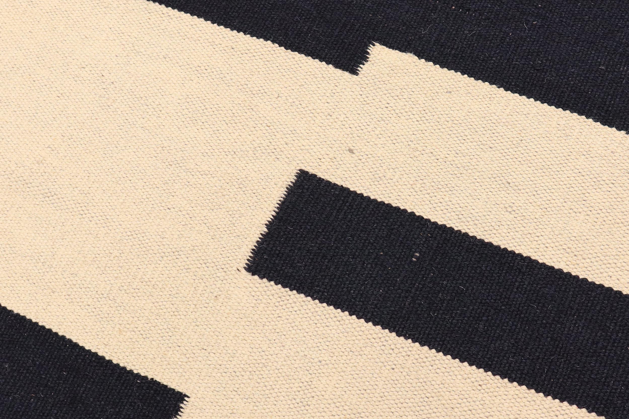 handmade Modern Kilim Beige Black Hand-Woven RECTANGLE 100% WOOL area rug 5 x 8