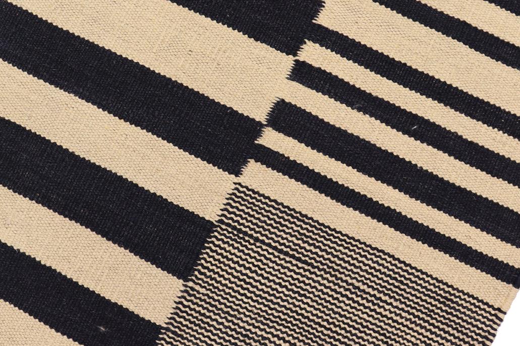 Flat Weave Kilim Antique Navaho Vintage handmade Modern Kilim Beige Black Hand-Woven Rectangle 100% Wool Area Rug 6x8 