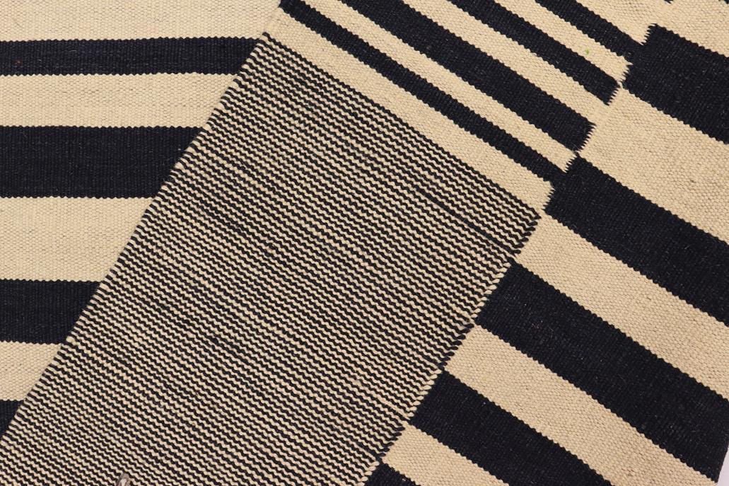 Flat Weave Kilim Antique Navaho Vintage handmade Modern Kilim Beige Black Hand-Woven Rectangle 100% Wool Area Rug 6x8 