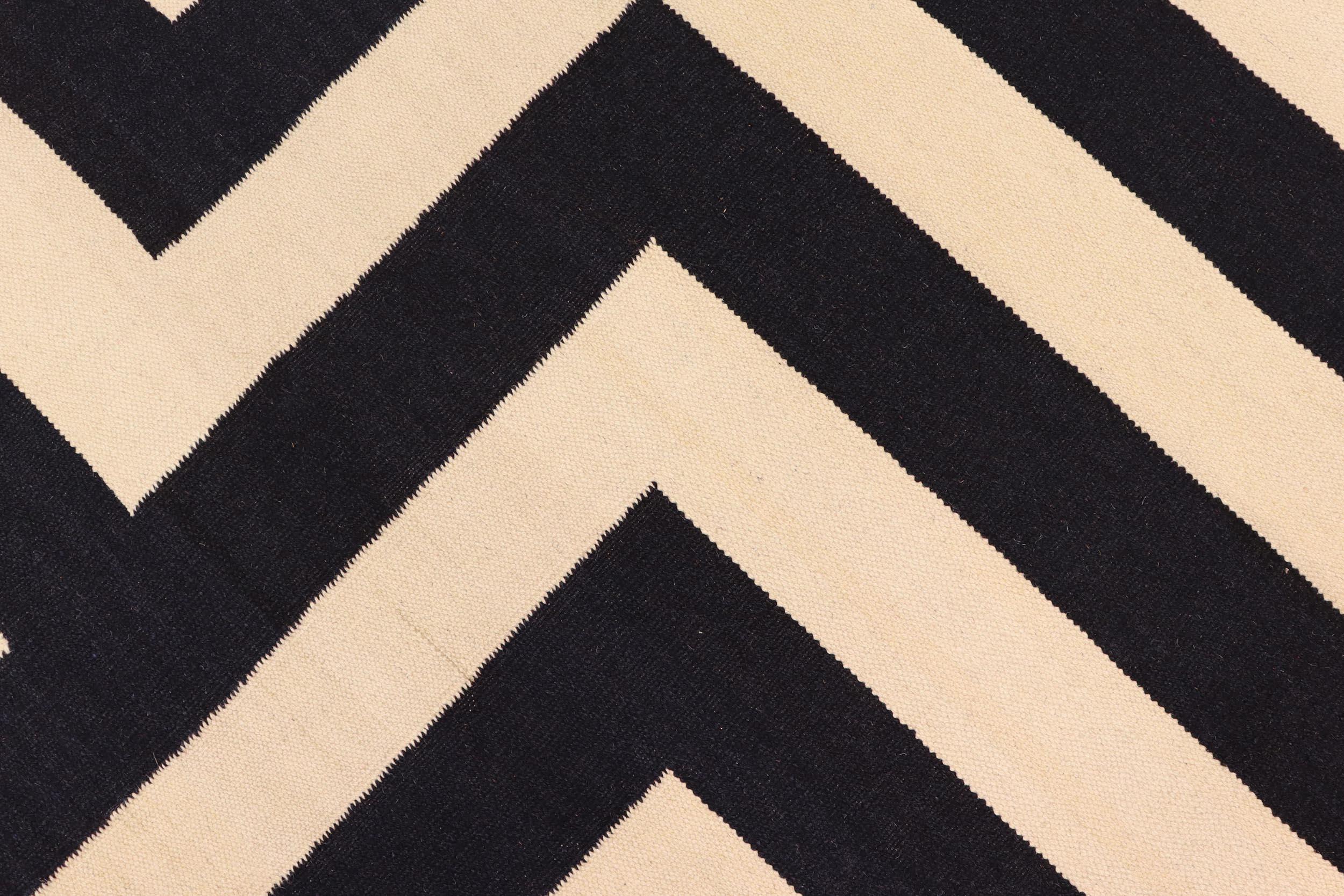 handmade Modern Kilim Beige Black Hand-Woven RECTANGLE 100% WOOL area rug 6x8