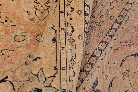 Antique Peg Multi/Tan Wool Rug - 9'1'' x 12'3''