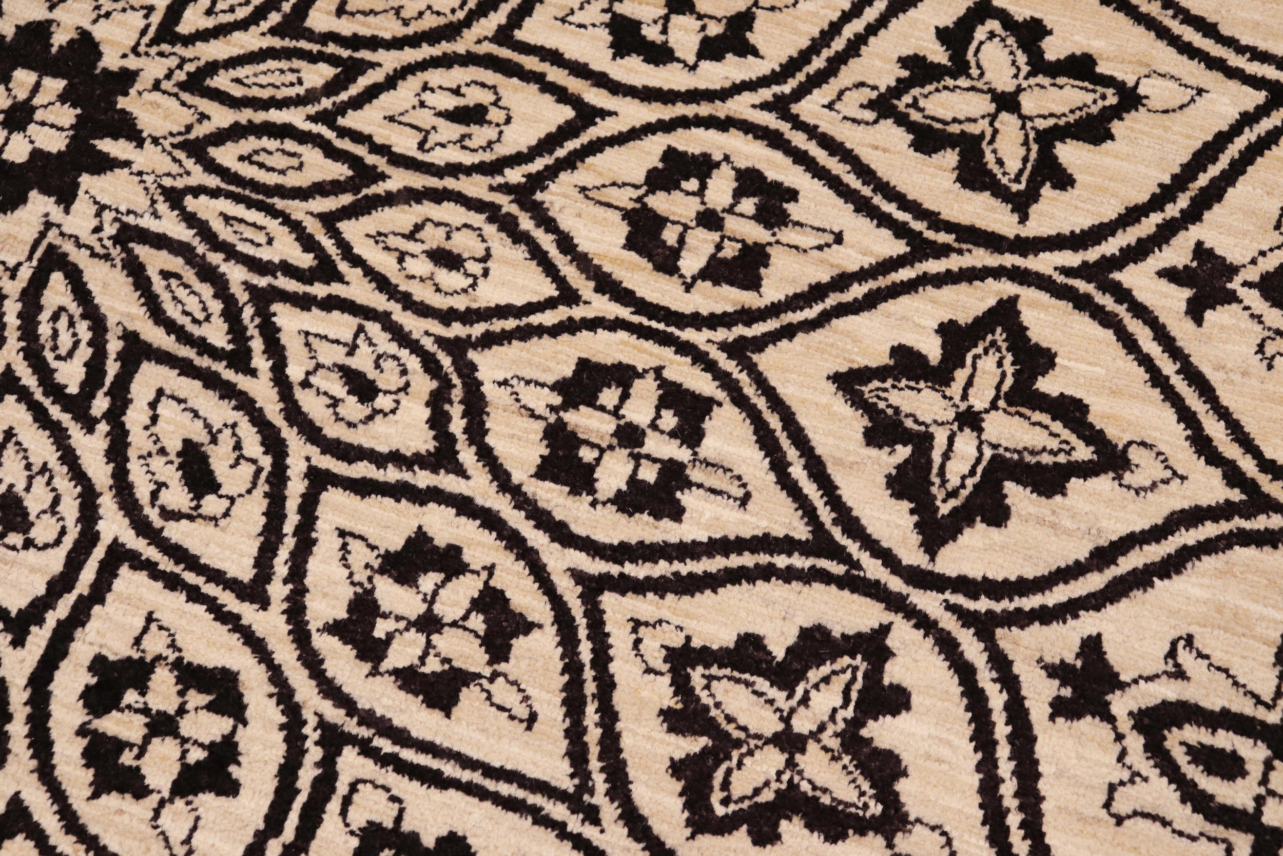 handmade Traditional Kafkaz Ivory Beige Hand Knotted RECTANGLE 100% WOOL area rug 8' x 10'