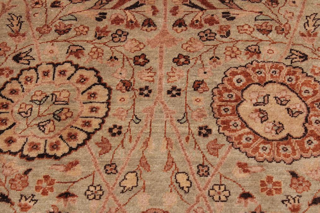 handmade Traditional  Lt. Green Lt. Green Hand Knotted RECTANGLE 100% WOOL area rug 9'X12'