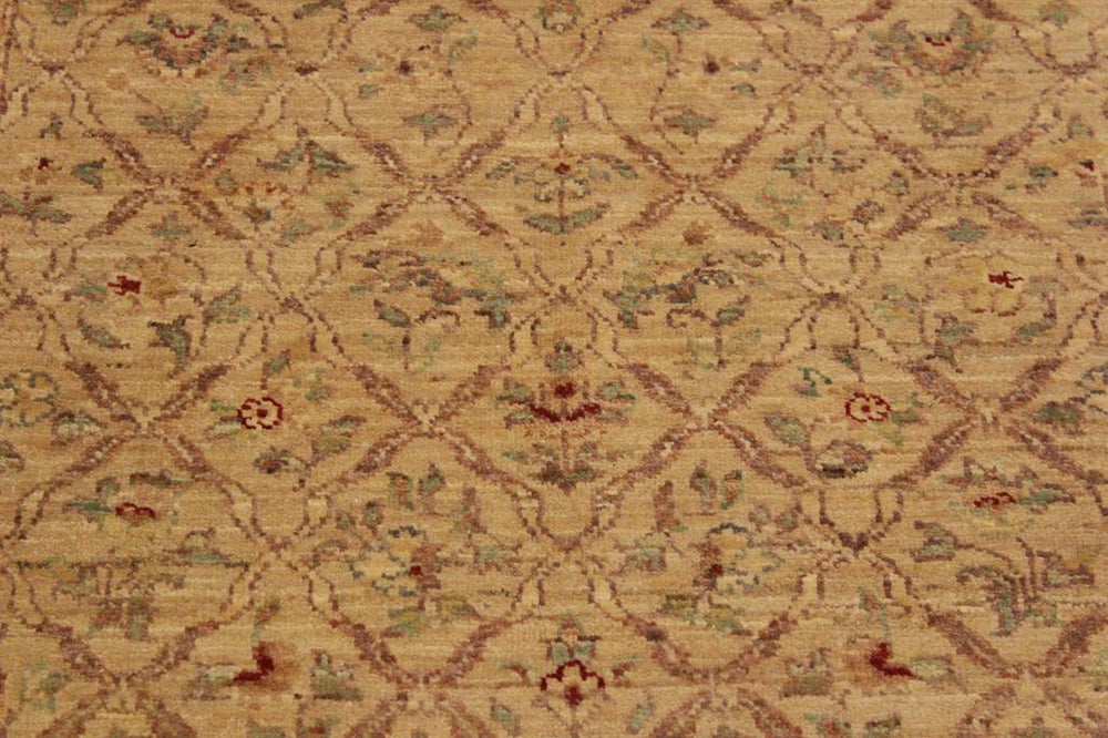 handmade Transitional Kafkaz Lt. Tan Brown Hand Knotted RECTANGLE 100% WOOL area rug 4X6