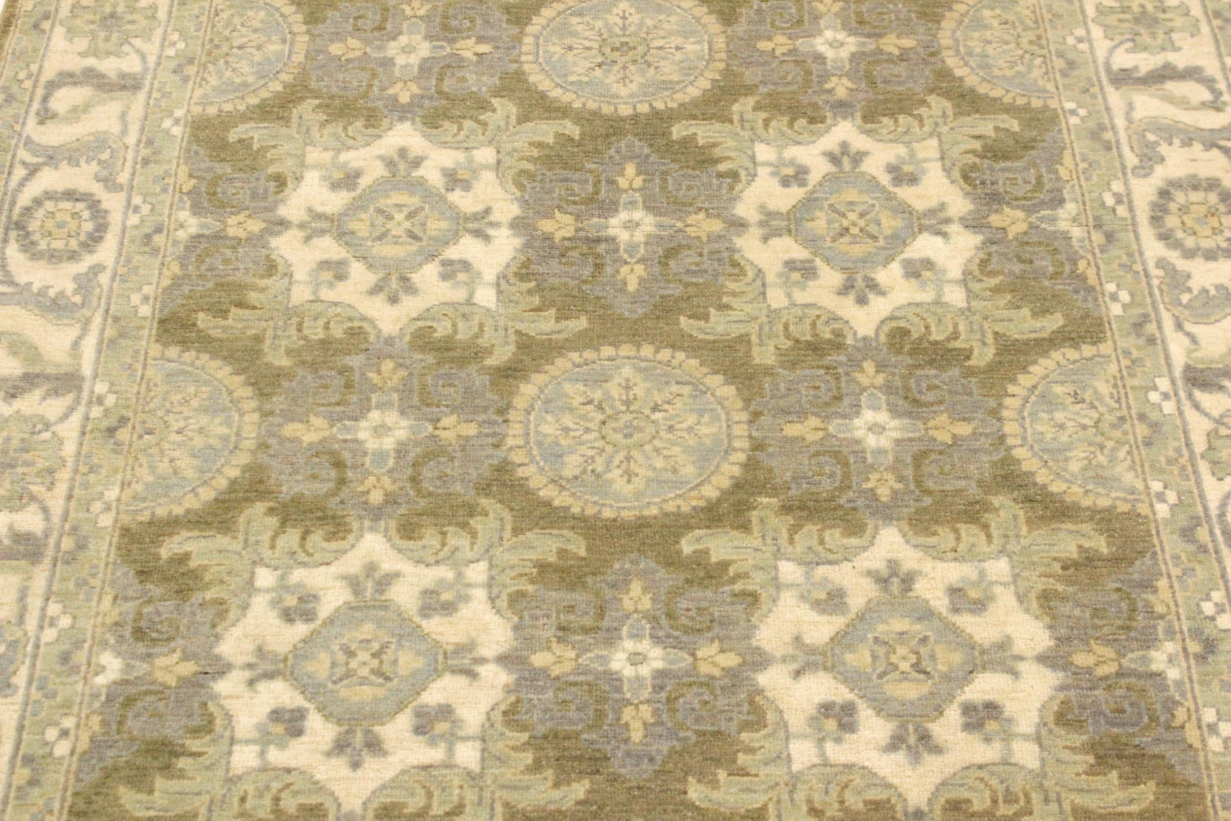 handmade Transitional Kafkaz Lt. Green Ivory Hand Knotted RECTANGLE 100% WOOL area rug 4' x 6'