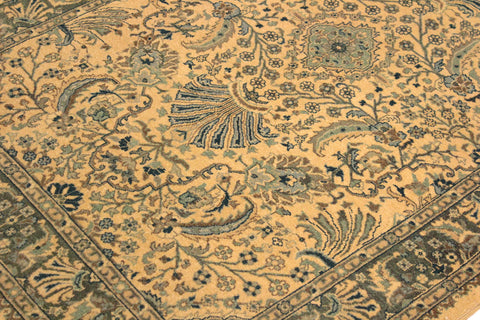 handmade Traditional Design Ivory Lt. Green Hand Knotted RECTANGLE 100% WOOL area rug 4' x 6'