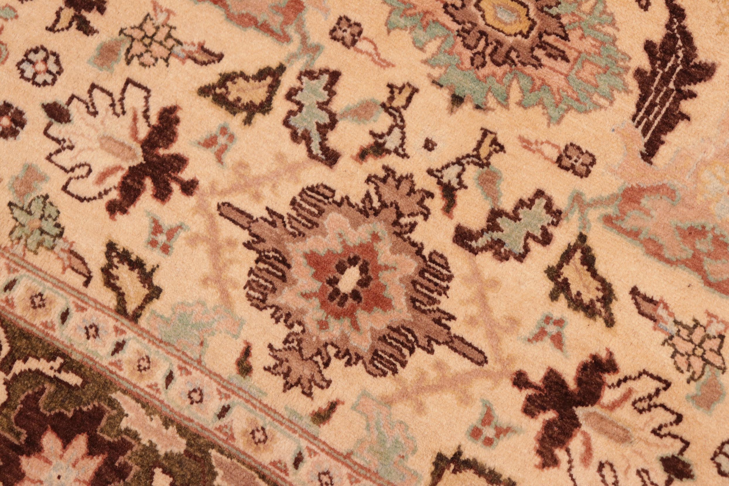 handmade Transitional Sultanabad Beige Green Hand Knotted RECTANGLE 100% WOOL area rug 5x7
