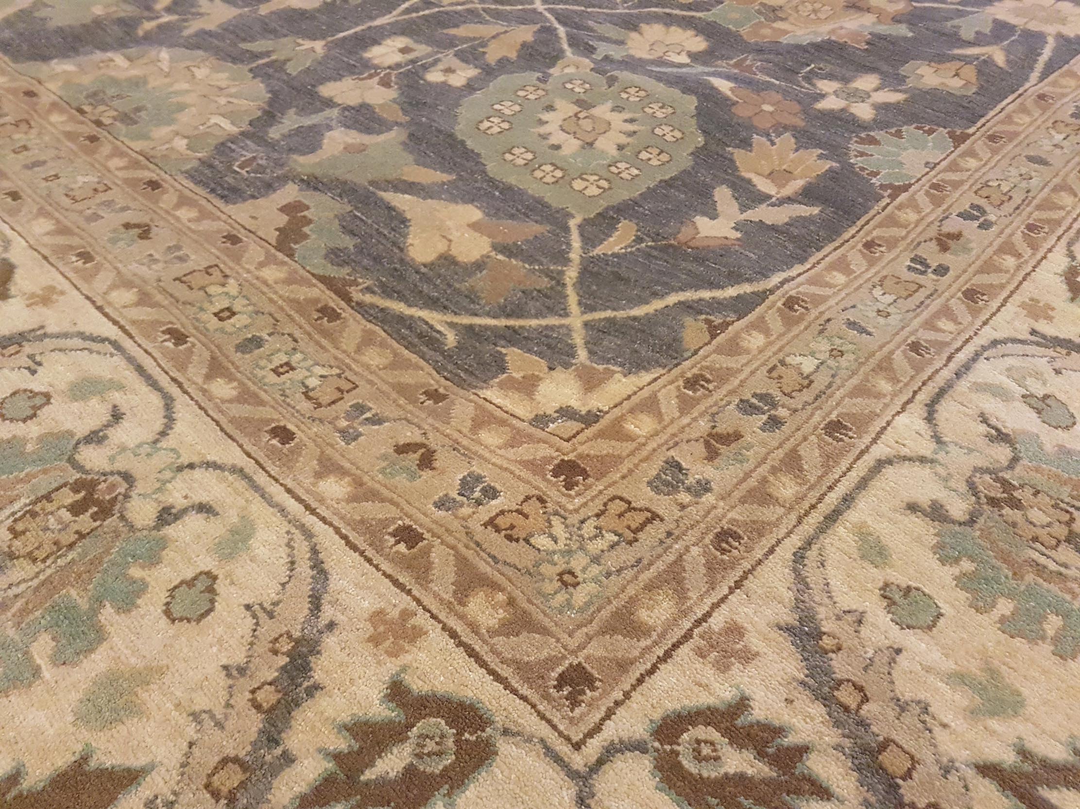 handmade Transitional Kafkaz Gray Ivory Hand Knotted RECTANGLE 100% WOOL area rug 12' x 15'