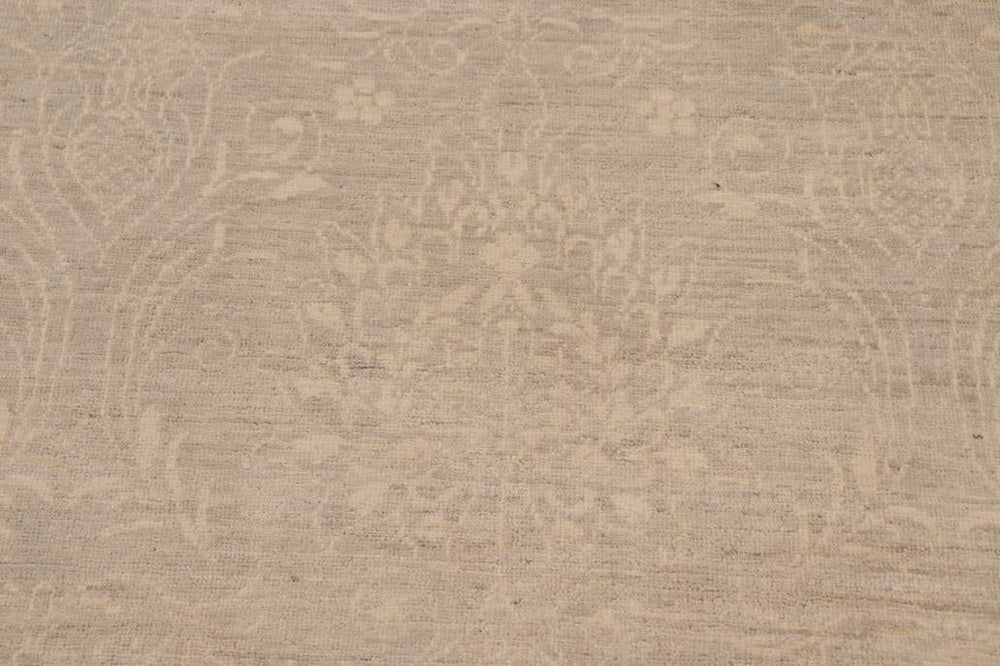 handmade Transitional Kafkaz Gray Tan Hand Knotted RECTANGLE WOOL&SILK area rug 8 x 10