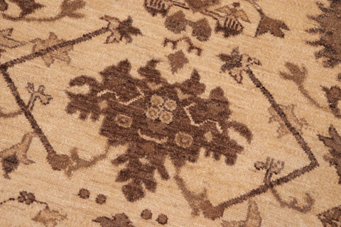 handmade Geometric Kafkaz Ivory Lt. Tan Hand Knotted RECTANGLE 100% WOOL area rug 8' x 10'