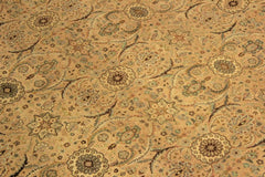 Antique Shea Tan/Green Wool Rug - 10'2''X14'3''