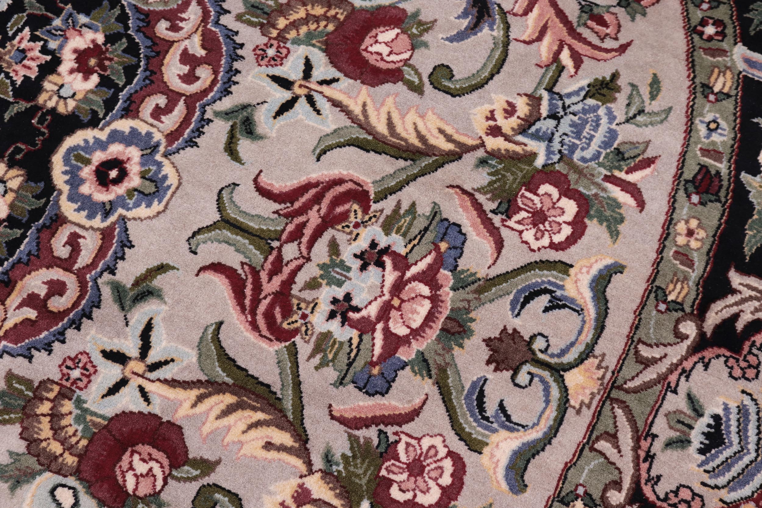 handmade Traditional Anarlaki Lt. Gray Black Hand Knotted ROUND 100% WOOL area rug 6' x 6'