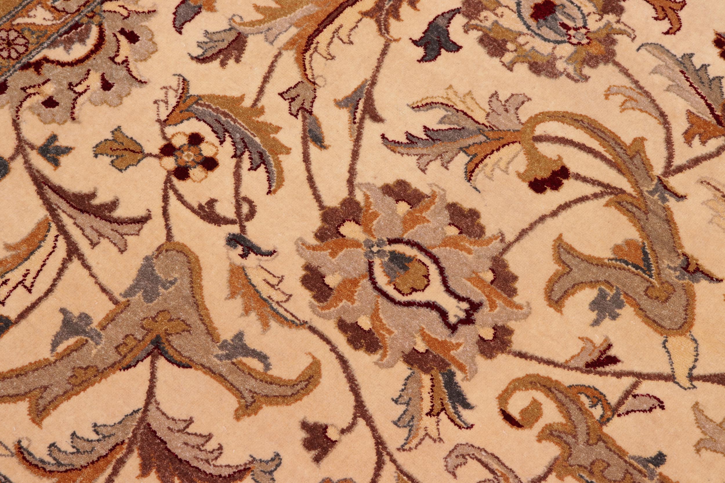 handmade Traditional  Lt. Tan Gold Hand Knotted RECTANGLE 100% WOOL area rug 8' x 10'
