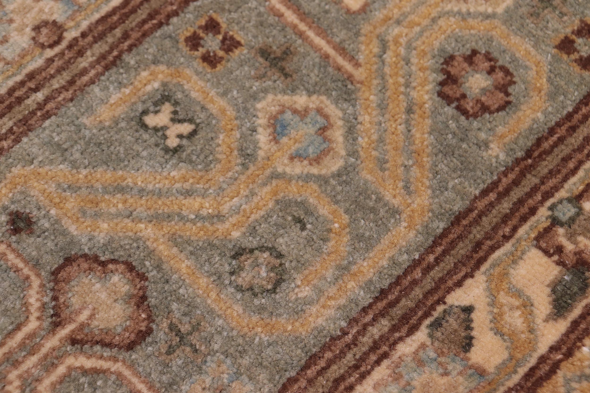 handmade Transitional Lahore Lt. Gray Lt. Green Hand Knotted RECTANGLE 100% WOOL area rug 6' x 9'