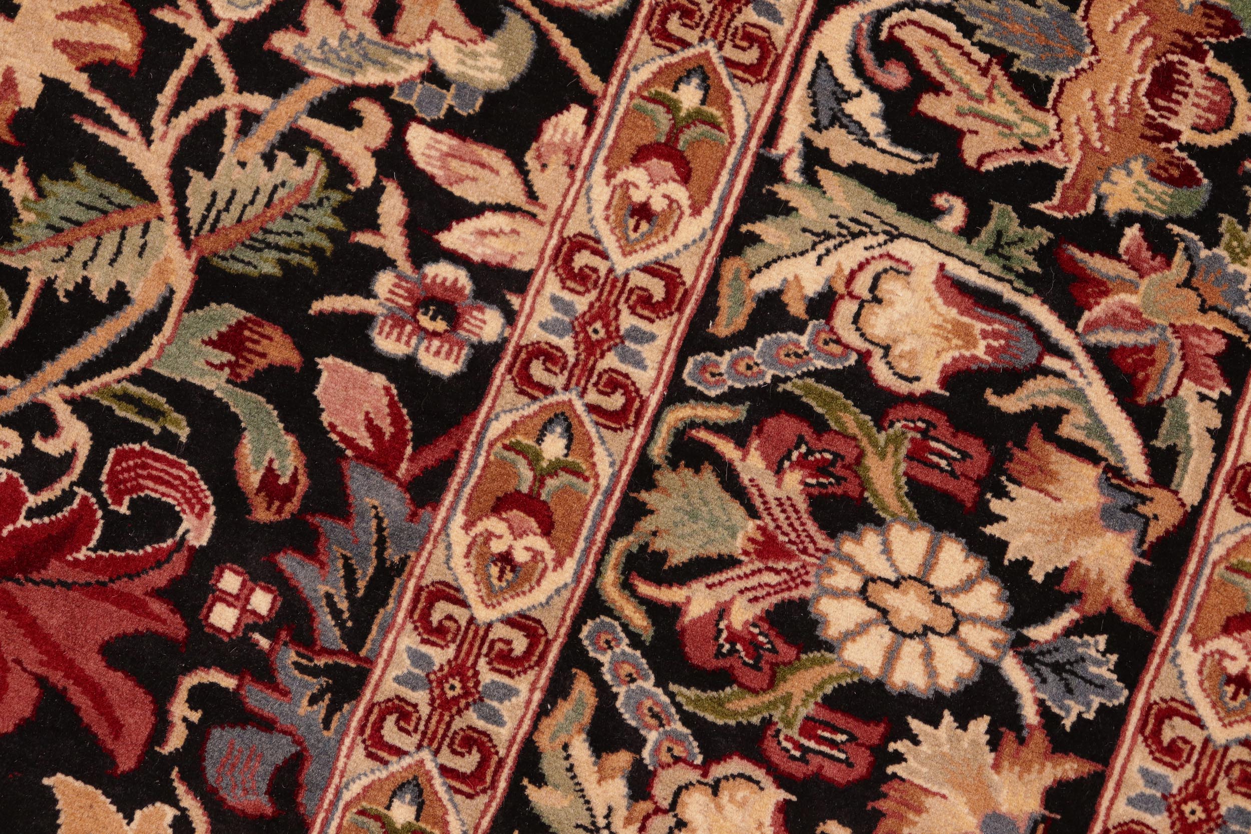 handmade Transitional Gulshan Black Red Hand Knotted RECTANGLE 100% WOOL area rug 6' x 9'