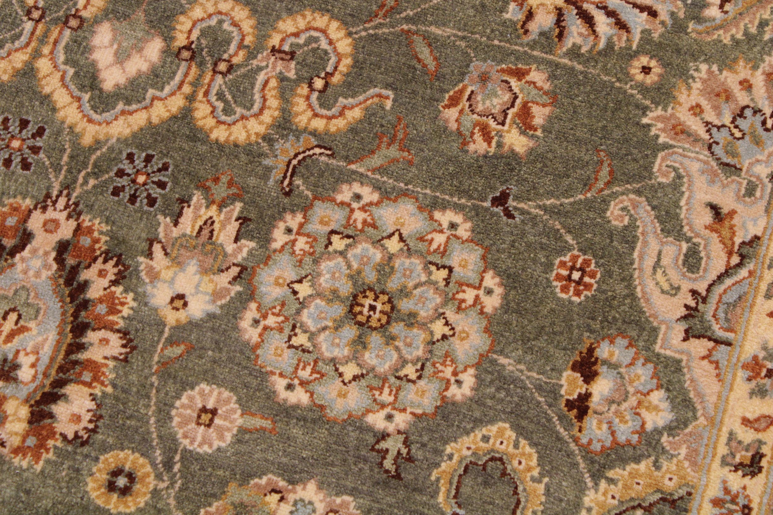 handmade Traditional Veg Dye Green Lt. Tan Hand Knotted RECTANGLE 100% WOOL area rug 9' x 12'