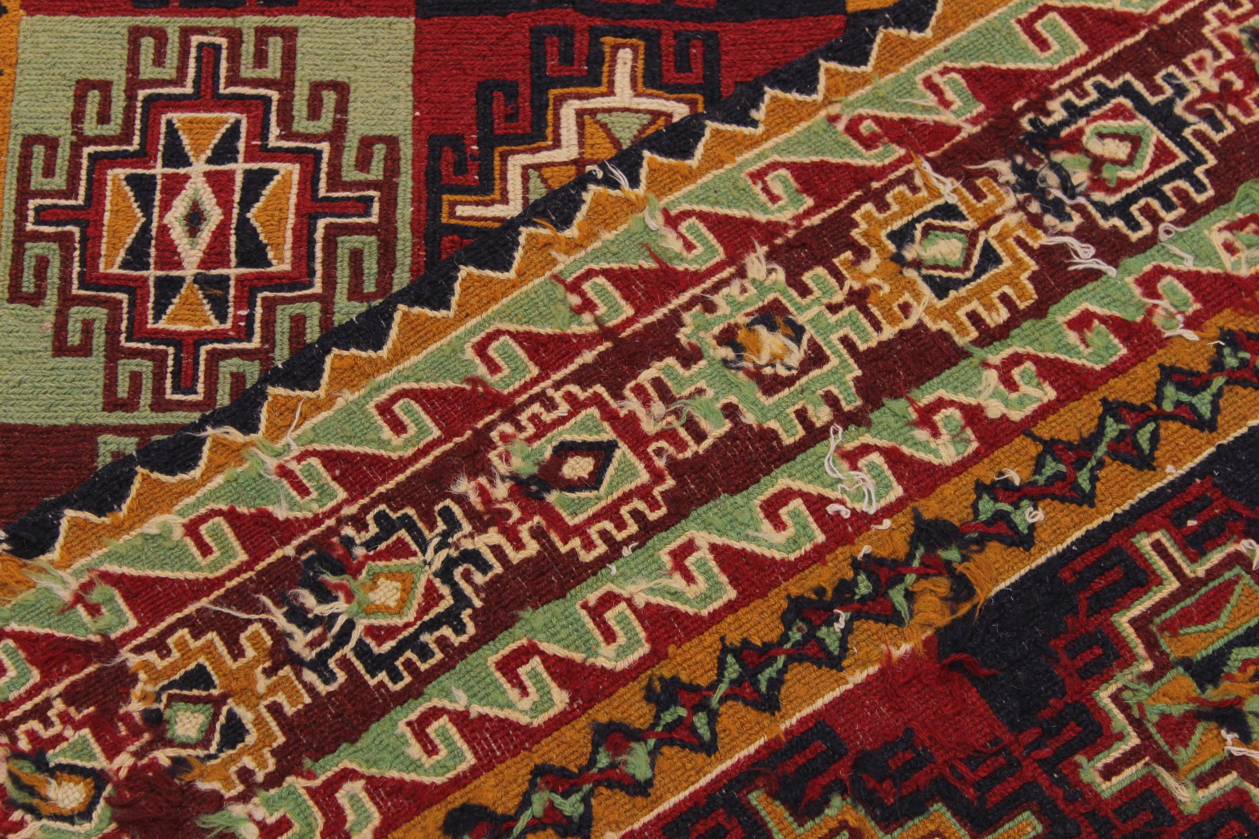 handmade Geometric Soumakh Red Green Hand-Woven RECTANGLE 100% WOOL area rug 5 x 7