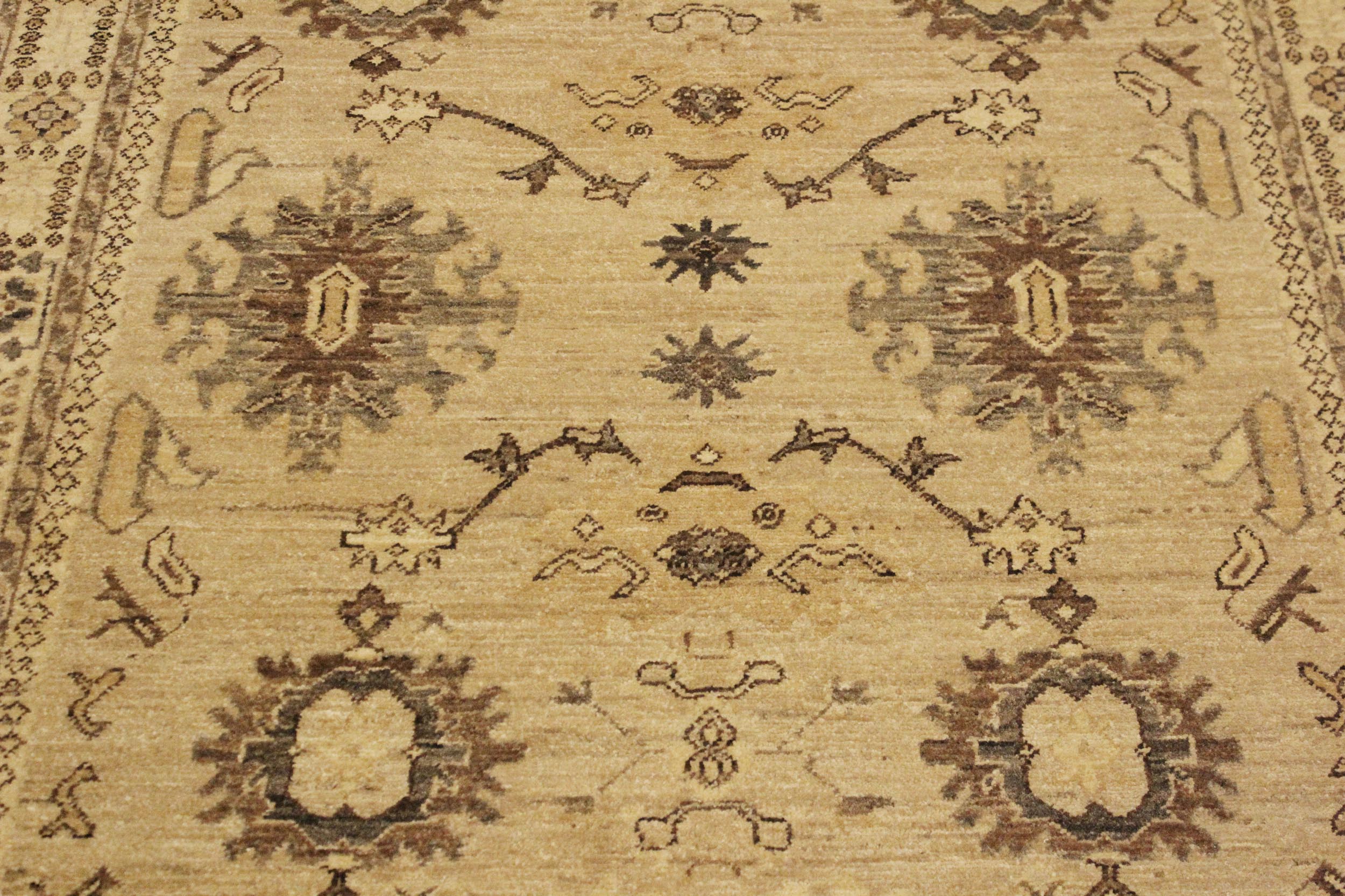 handmade Geometric Kafkaz Tan Lt. Brown Hand Knotted RECTANGLE 100% WOOL area rug 4' x 6'