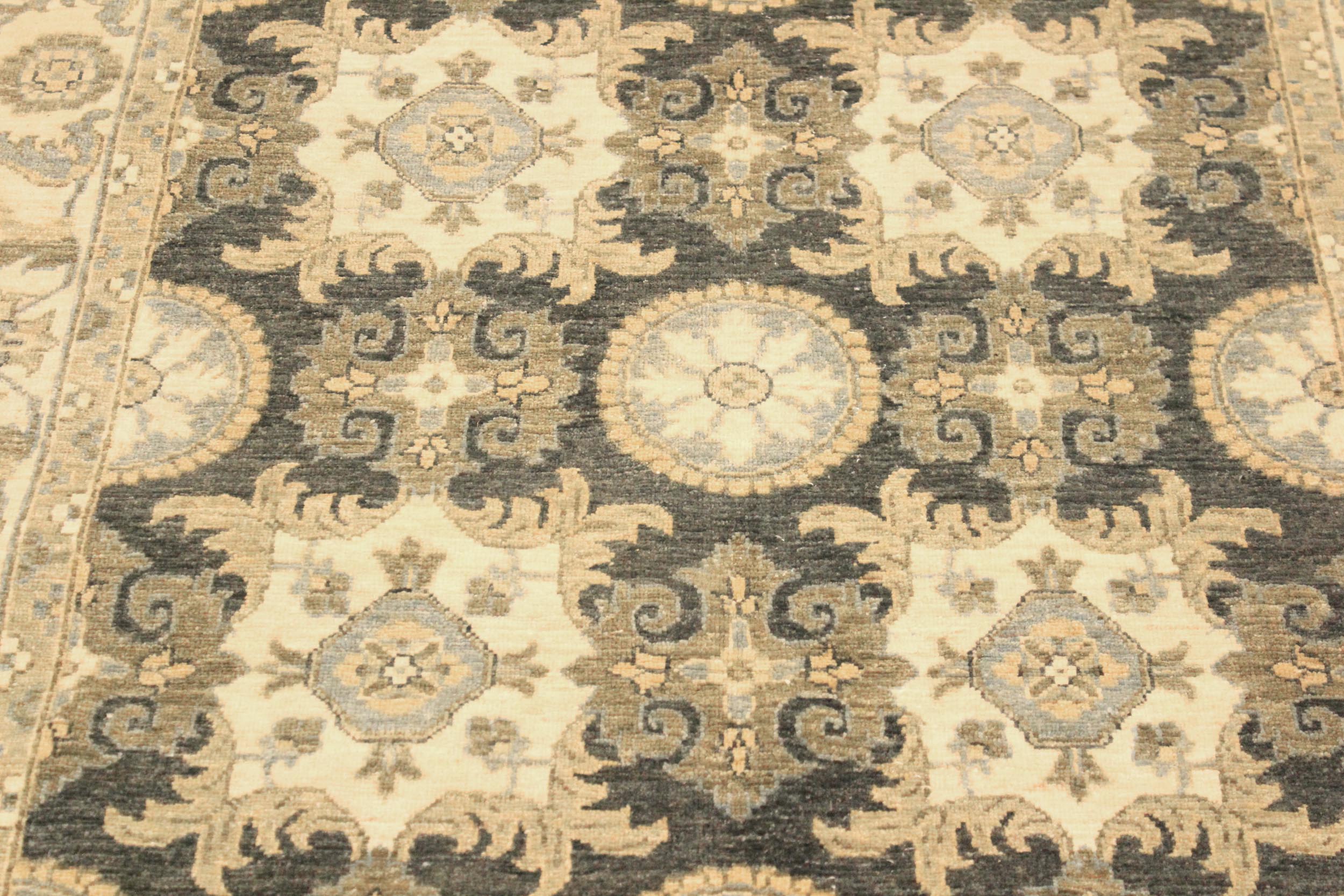 handmade Transitional Kafkaz Gray Ivory Hand Knotted RECTANGLE 100% WOOL area rug 4' x 6'