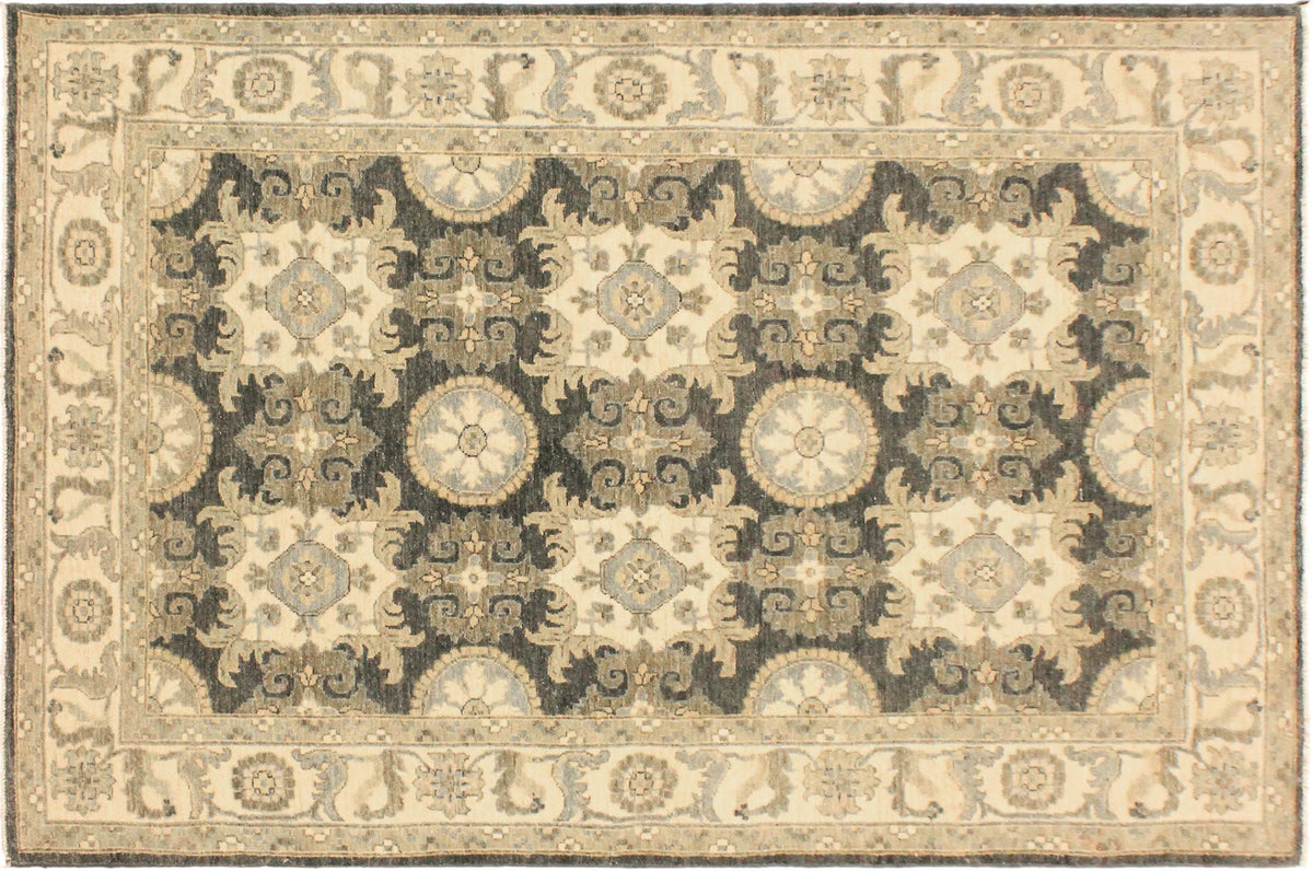 handmade Transitional Kafkaz Gray Ivory Hand Knotted RECTANGLE 100% WOOL area rug 4' x 6'