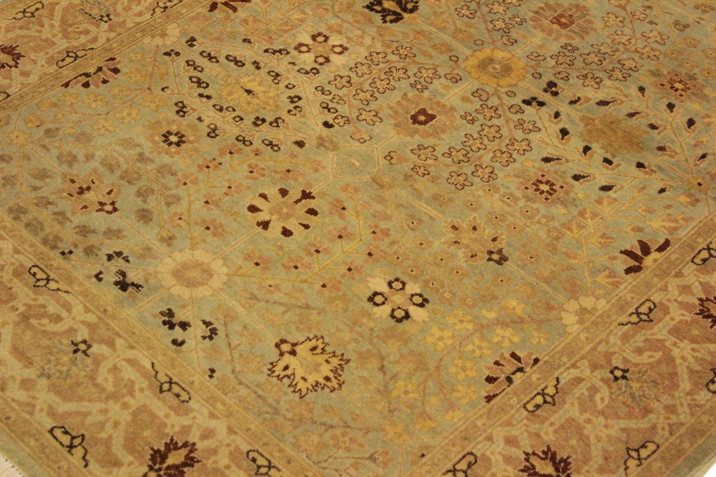 handmade Traditional Gulzar Lt. Blue Lt. Tan Hand Knotted RECTANGLE 100% WOOL area rug 4' x 6'